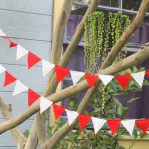 Red and White Teeny Tiny Bunting: 13 Foot Tailgate Party Decor