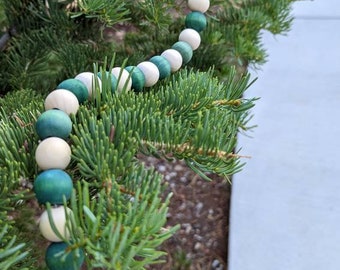 Green and White 20mm wooden bead garland 6ft