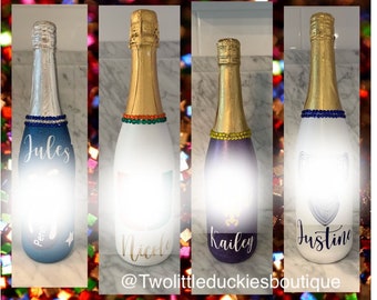 Custom College Bottle Any College, Sorority, Fraternity, College Commitment, Bed Decorating Party, Dorm Decor, College Acceptance, Bed Party