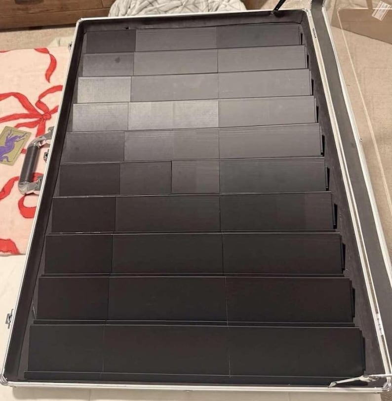 Fill Your Display Case Card/slabe Risers - 3D Printed TCG Showcase, 30 ...