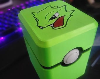 Scyther Card Box - Pokémon TCG Storage Box with Hinged Lid & Personalization