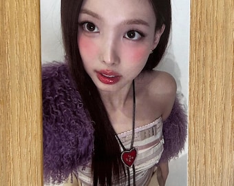 QWER Hina Official Photocard Collection - Etsy