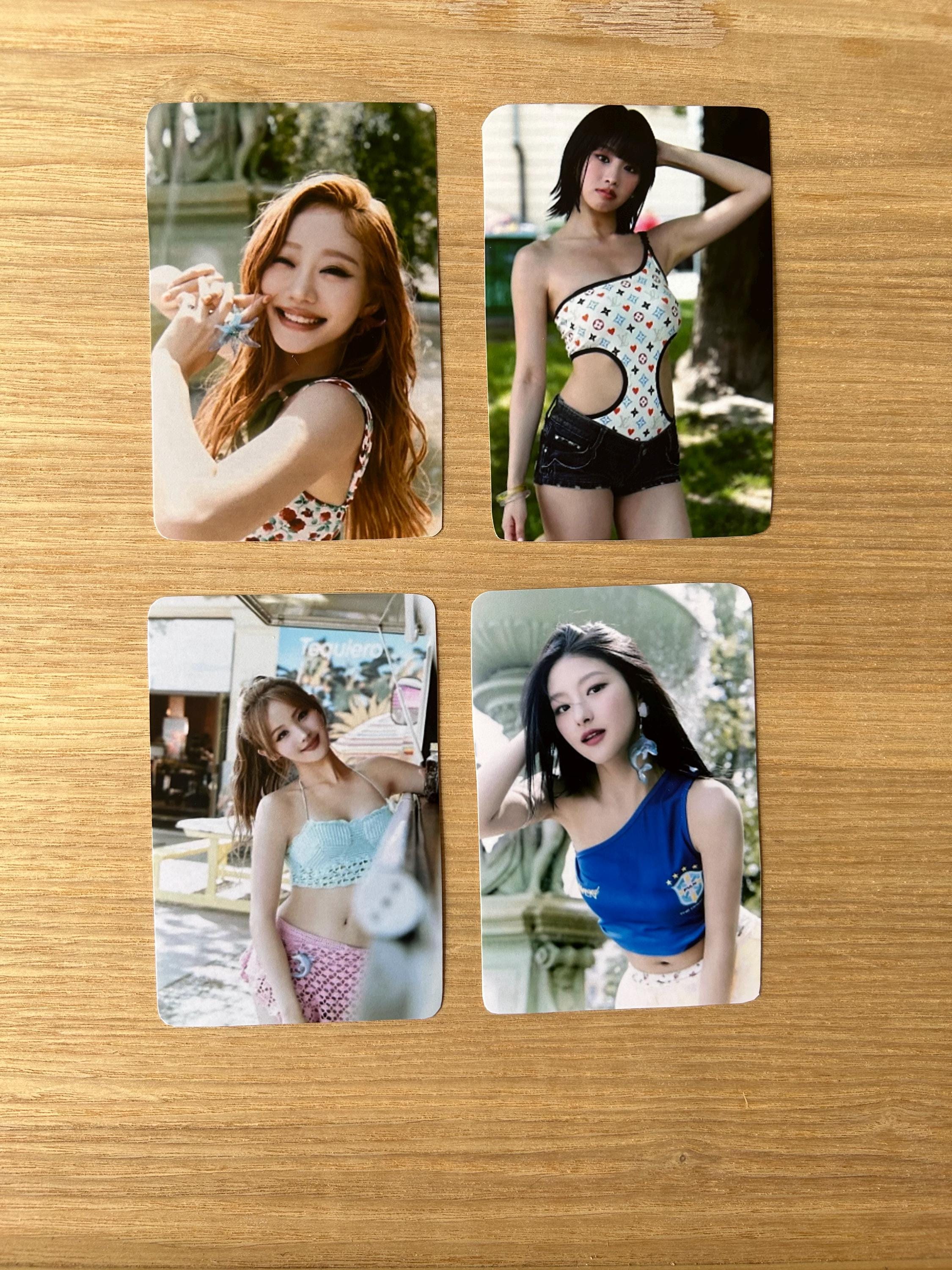 Kiss Of Life Sticky Photocards
