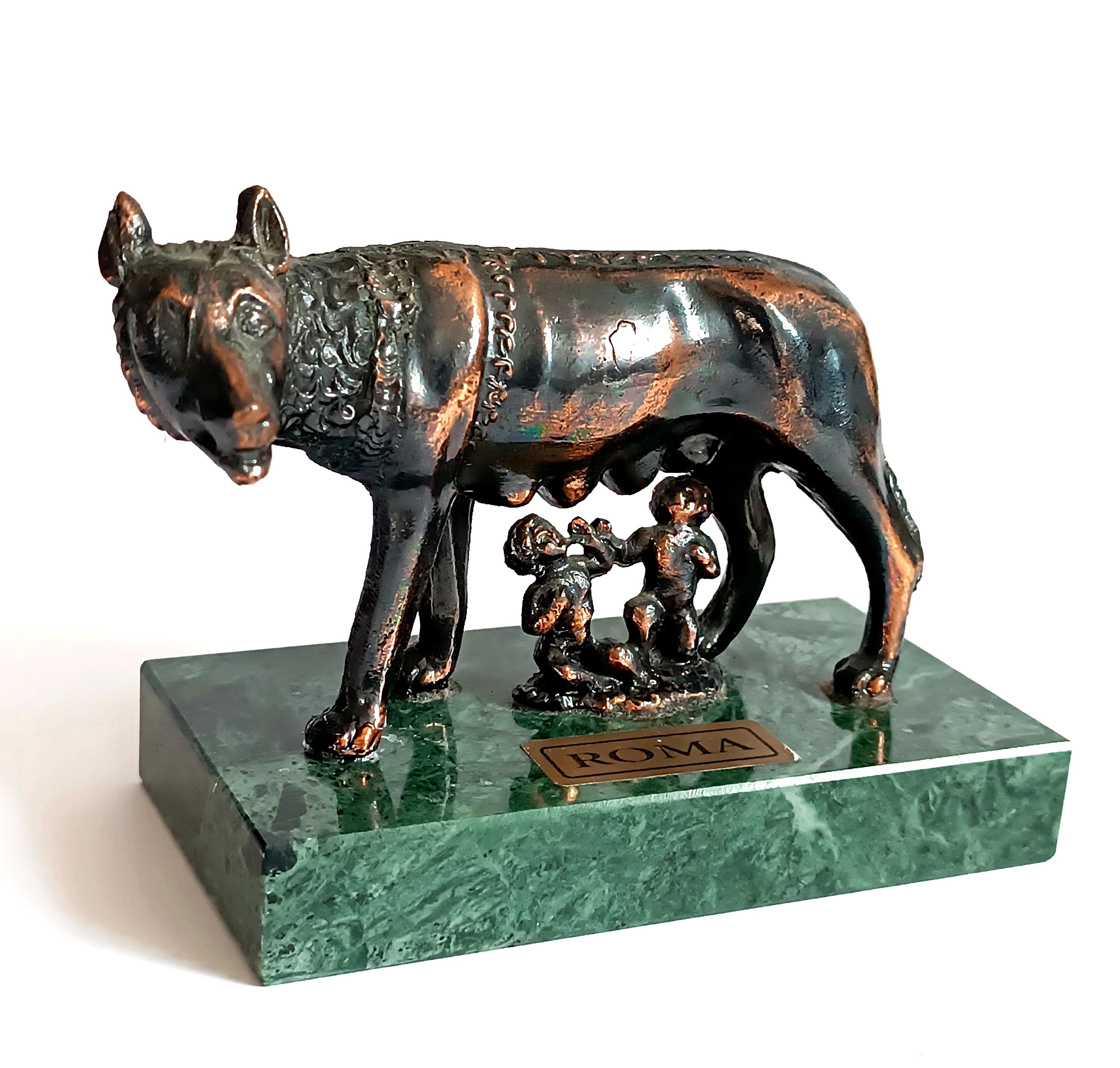 Romulus and remus statue - Etsy 日本