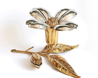 Large flower ashtray Vintage collectible opened petal ashtray Made of bronze Antique individual ashtrays set Housewarming gift Home decor