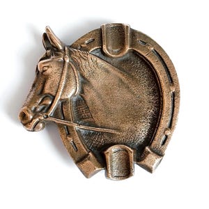 Antico posacenere a forma di ferro di cavallo Posacenere in bronzo con testa di cavallo Posacenere da collezione Decorazione da tavolo Portaoggetti Regalo di inaugurazione della casa