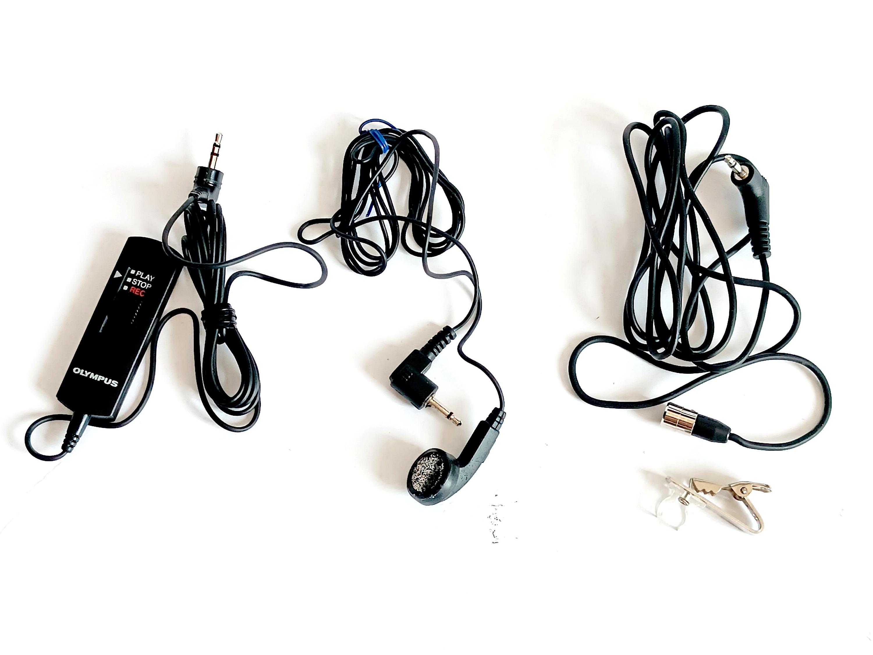 Small Voice Recorder Olympus Pearlcorder L400 With 3