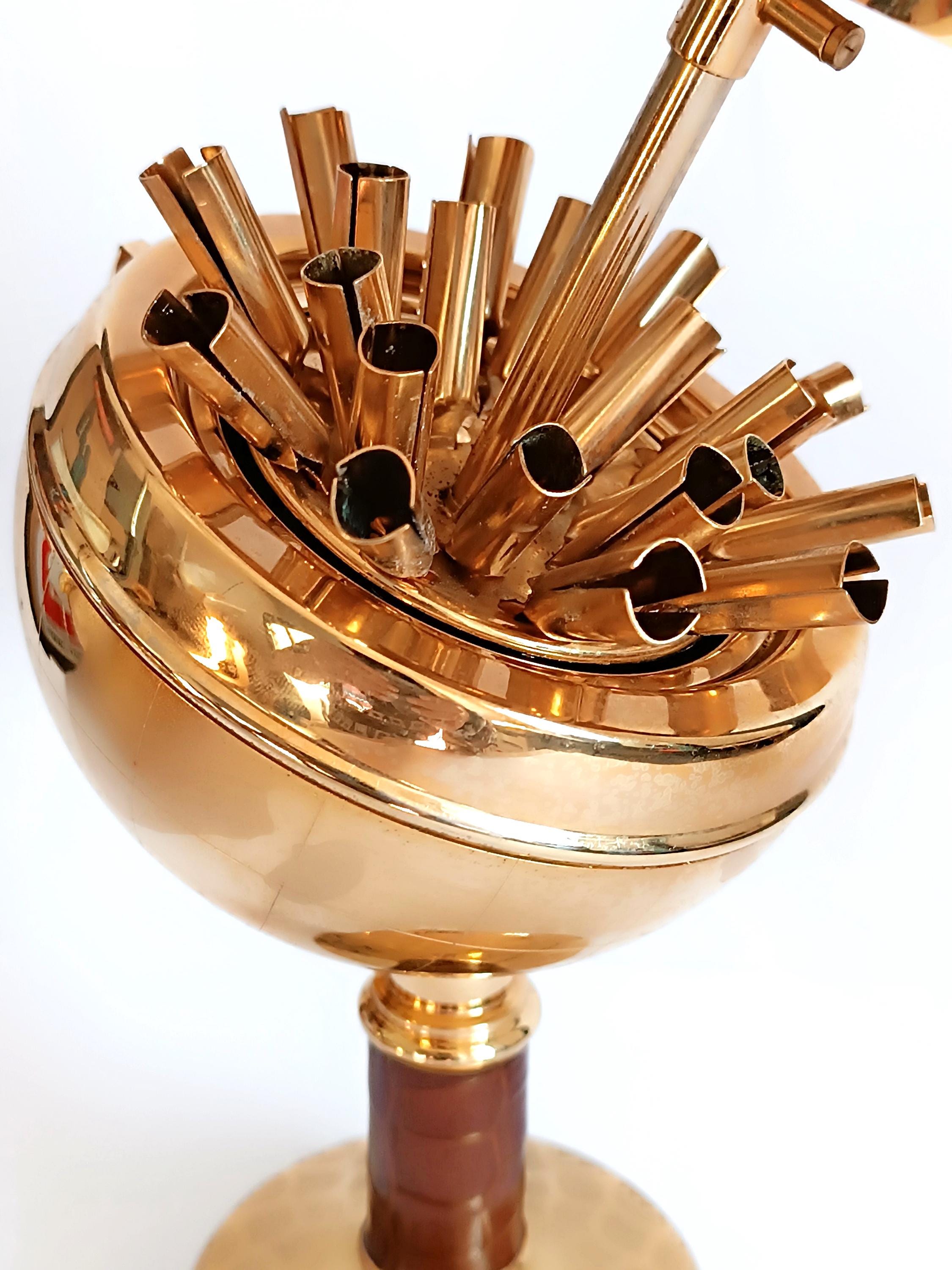 Collectible Smoking Set Globe Shaped Musical Cigarette Dispenser