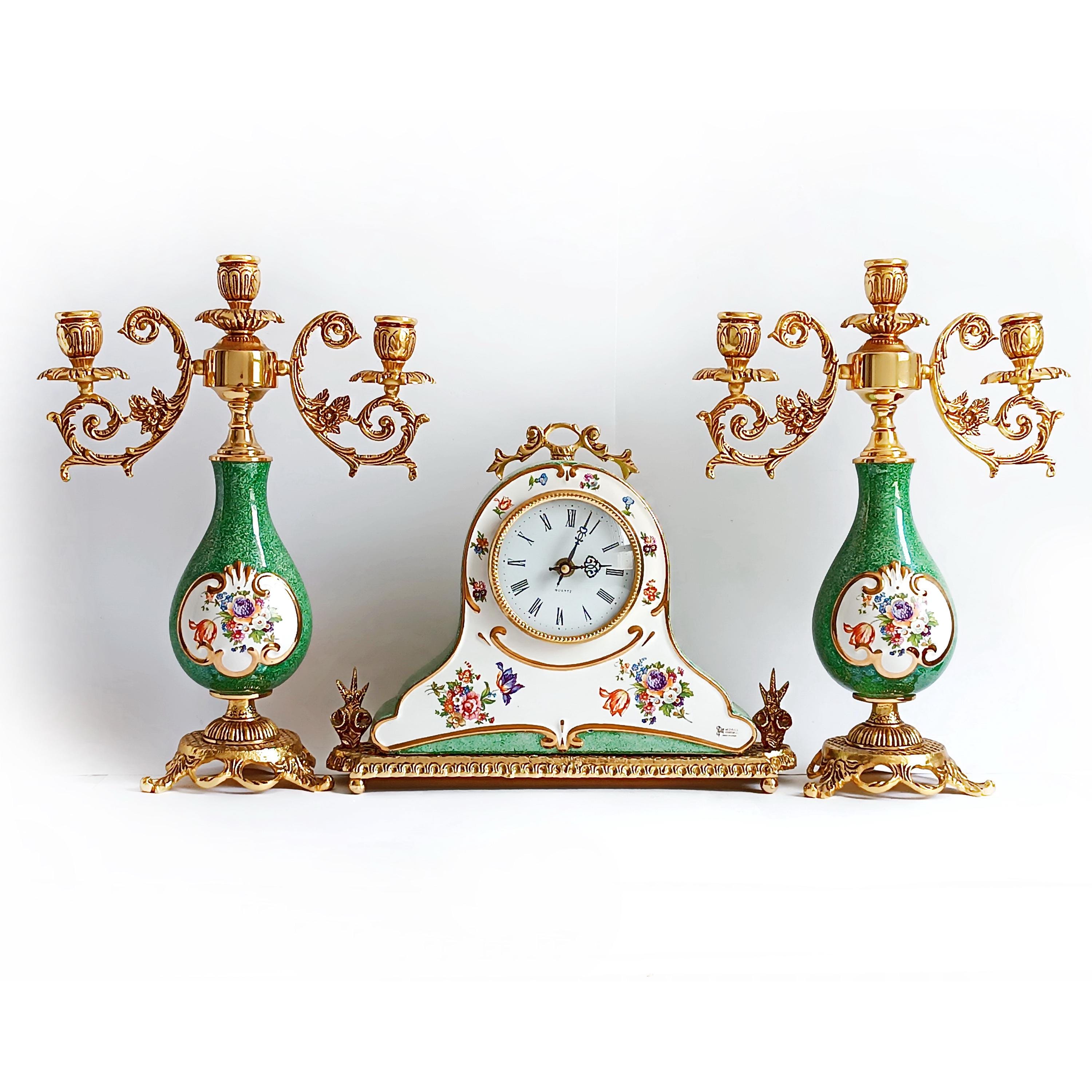 Estimation Montre, horloge: Pendule avec bougeoirs mécanisme Mougin