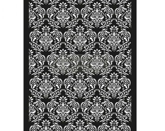 Puede incluir: Plantilla de patrón damasco en blanco y negro. La plantilla está hecha de un material duradero y es reutilizable. Es perfecta para crear diseños intrincados en paredes, muebles y otras superficies.