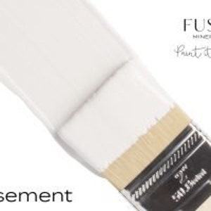 CASEMENT - Fusion Mineral Paint