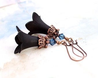 Big Black Trumpet Flower Earrings / Gothic Floral Jewelry / Large Dangle Drop Earrings / Art Nouveau Jewelry