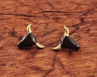 Brown Cow Skull Longhorn Stud Earrings | Western | Rodeo