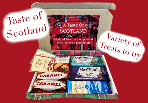 Taste of Scotland Gift Box | Local Scottish Treats Snack Box | Tourist Souvenir | Fudge, Macaroon, Shortbread, Tea, Tunnock’s, Mackie’s |