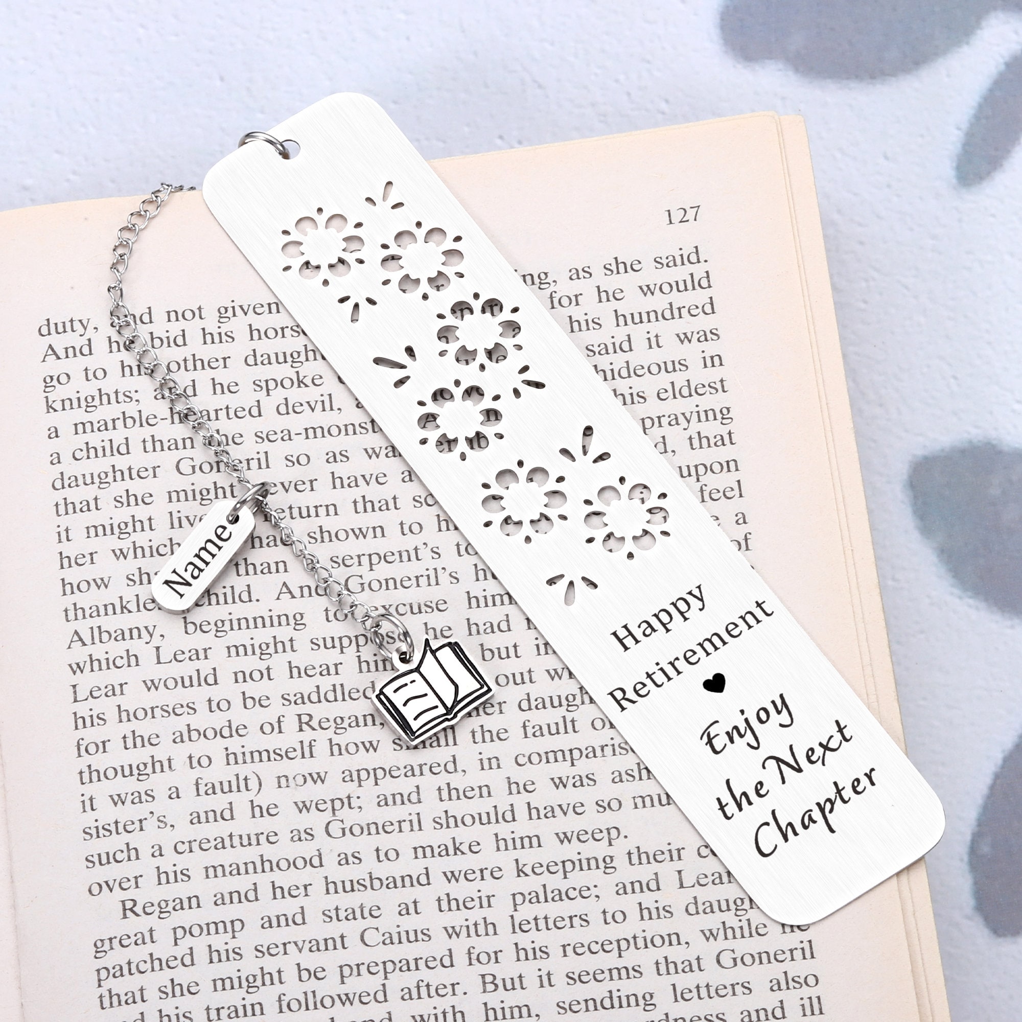 Custom Retirement Bookmark for Women Men 2025 Personalized Happy Retirement Farewell Gifts for Teacher Coworkers Boss  Lady Mom Grandparents