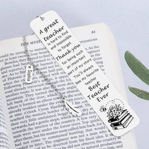Benutzerdefinierte Lehrer Lesezeichen Geschenke Personalisierter Name Danke Geschenke für Lehrer Frauen Männer Coworker Ruhestand Geschenke für Lehrer Kollege Männer
