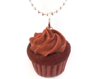 Collar de cupcakes de chocolate con aroma a comida, arcilla polimérica, colgante kawaii, lindo muffin navideño en miniatura, regalo de San Valentín.