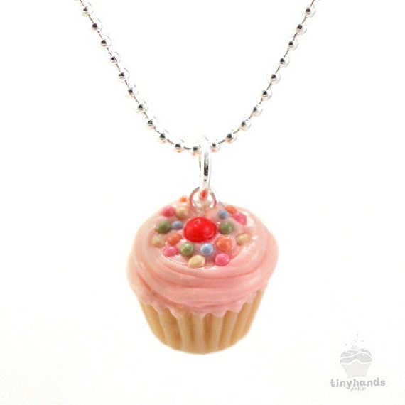 Food Jewelry Scented Strawberry Sprinkles Cupcake Necklace