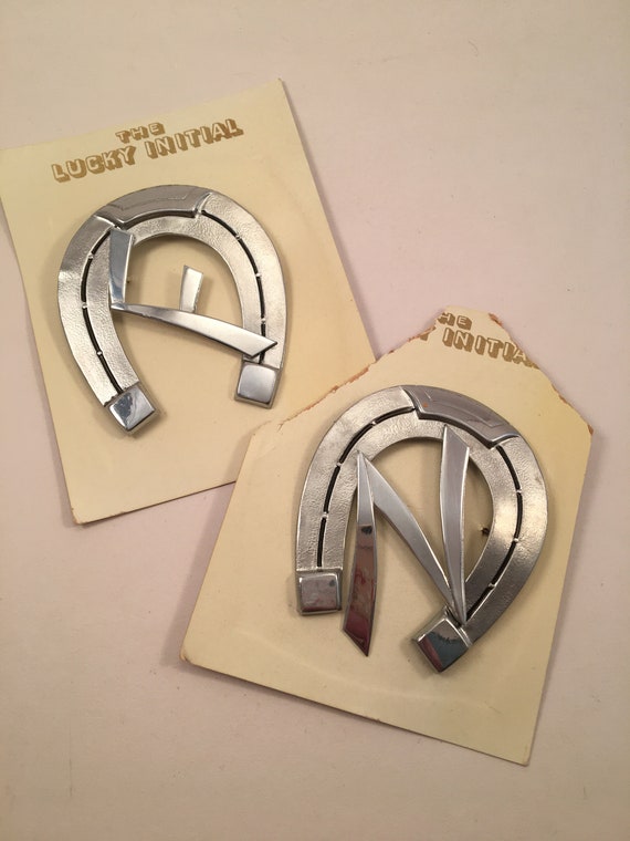 1950s 50s Original Vintage Horse Shoe Initial Broo