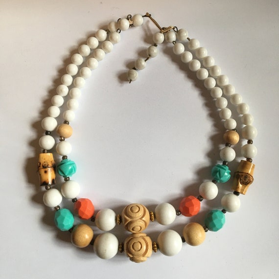 1950s 50s 1940s 40s White Bead Necklace Bamboo Tik