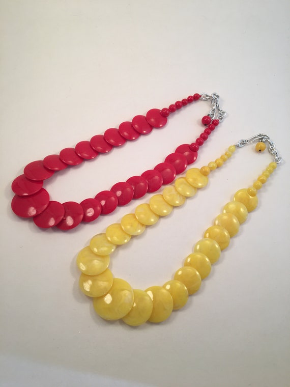1950s 50s Red Yellow Disc Necklace 1940s 40s Origi