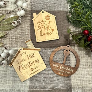 New Home Erste Weihnachtsverzierung, Unser Erstes Zuhause, Geschenk für Neue Hausbesitzer, Weihnachtsgeschenk für Makler, Erstes Weihnachten 2023 im Neuen Zuhause