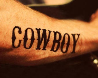 Large Temporary Tattoo Garter With Old School Gun and Red Bow. Halloween  Western Costume - Etsy