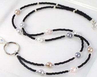 Cordón de cuentas MADEMOISELLE en perlas negras y soporte para tarjeta de identificación de vidrio