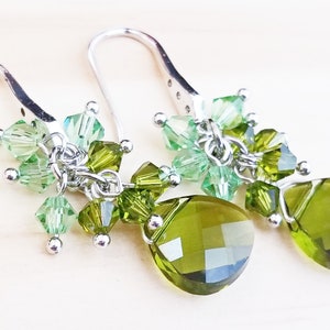 Green Olivine Flat Briolette Crystal Cluster Cascade Silver Dangle Earrings~Swarovski Elements~Wedding~Brides~Bridesmaid~Prom~Gift for her~