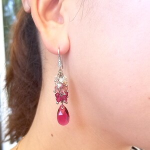 Boucles d'oreilles cascade rose rubis avec cristaux Swarovski Elements - Crochets originaux en rhodium et zircone image 9