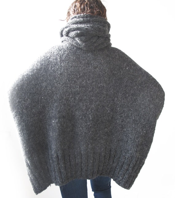 [送料込] Huecloset◆striped hooded warmer knit (3 colors) Stripe Knitted Half Zip up Sweater – English Factory