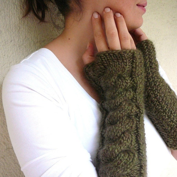 Army Green Cable Knit Gloves