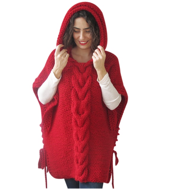 Afra Rojo Tamaño Cable Etsy Capucha Con Por Tejido Y Poncho UrwC8Uq