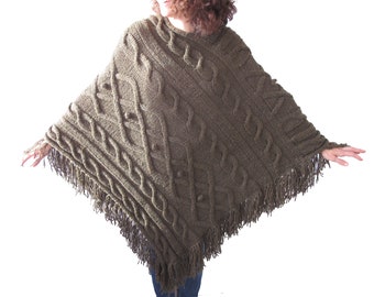 Poncho in lana, Poncho in maglia oversize, Poncho Plus Size, Poncho verde militare, Poncho in maglia a trecce di lana, Poncho coperta, Abito in maglia di lana