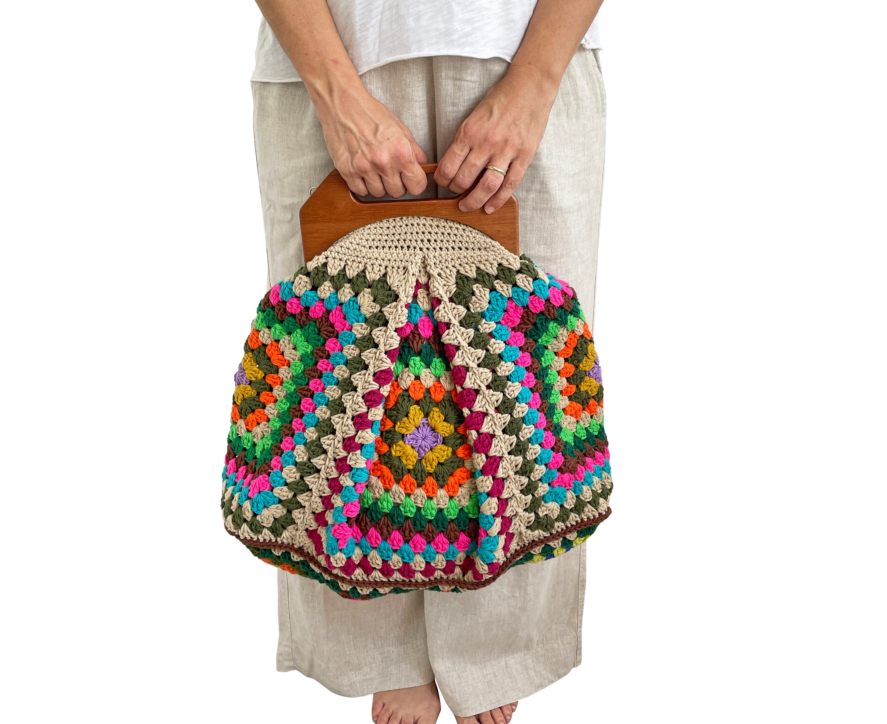 Crochet Bag, Poppins Bag, Granny Square Bag, Wooden Kiss Lock, Vintage Knit Purse, Vintage Knit Purse, Boho Style Bag