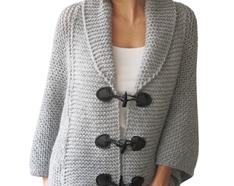 Poncho Grigio Argento Lavorato a Maglia a Mano Plus Size con Corda in Pelle di Afra