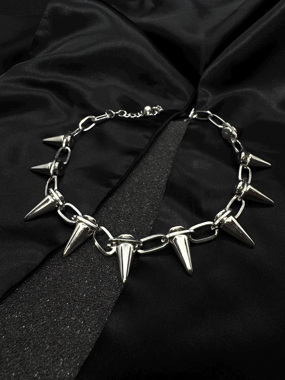 Spiked Necklace, Spike Choker, Spike Collar, Spike Chain, Silver