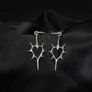 Spiked Heart Thorn Earrings: Spike Earrings, Spike Piercings, Nu Goth, Huggie Hoop Earrings, Alt Earrings, Goth Aesthetic Jewelry, Nu Metal image 3