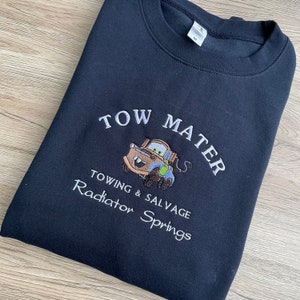 Sudadera Mater - Sudadera de coches Lightning McQueen - Sudadera con capucha Tow Mater - Suéter de regalo de Disney - Sudadera con capucha Mater - Regalo de coches de Disneyland