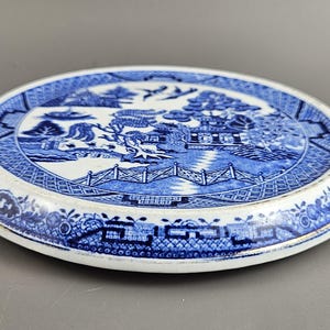Tea Tile / Underplate Royal Corona Ware Blue Willow Pattern. Antique.