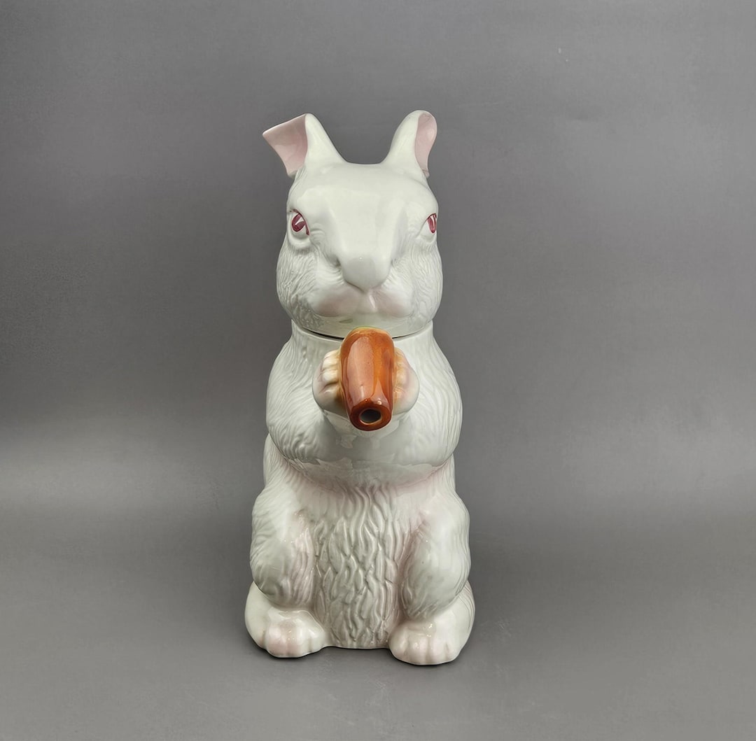 Bobtailwhite Rabbit Bobtail the White Rabbit Teapot. by Tony Wood Studio. Vintage - Etsy