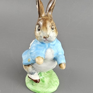 Peter Rabbit Figurine Beswick Beatrix Potter Vintage