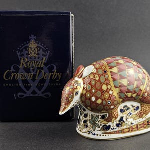 Royal Crown Derby Armadillo Paperweight, Gold Stopper, LIX, Boxed, Collectible Art Pottery.