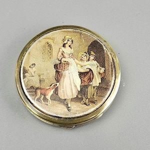 Yardley London Ladies Compact Powder z motywem renesansowym. Antyk