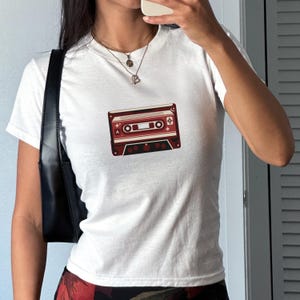Retro Cassette Y2K Baby Tee, Fitted Crop Top, Graphic Vintage 90s 80s Baby Tee, Retro Style Cropped T-Shirt, 90s Baby Tee, Vintage Aesthetic