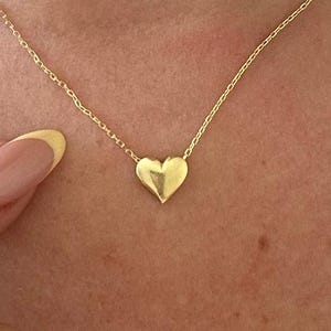 Collier coeur minimaliste en or 14 carats - Pendentif coeur en argent sterling 925 - Collier amour délicat - Cadeau fait main pour elle - Bijoux de tous les jours