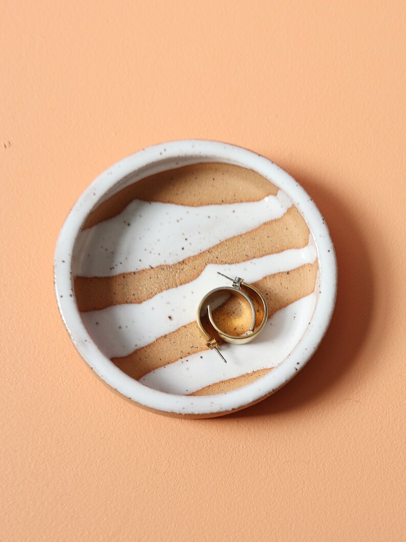 Ceramic Trinket Dish / Small Decorative Jewelry Catchall image 2