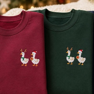 Bestickter Weihnachtspullover mit lustigem Enten-Motiv, gemütlicher Weihnachts Hoodie als Geschenk für Tierliebhaber.