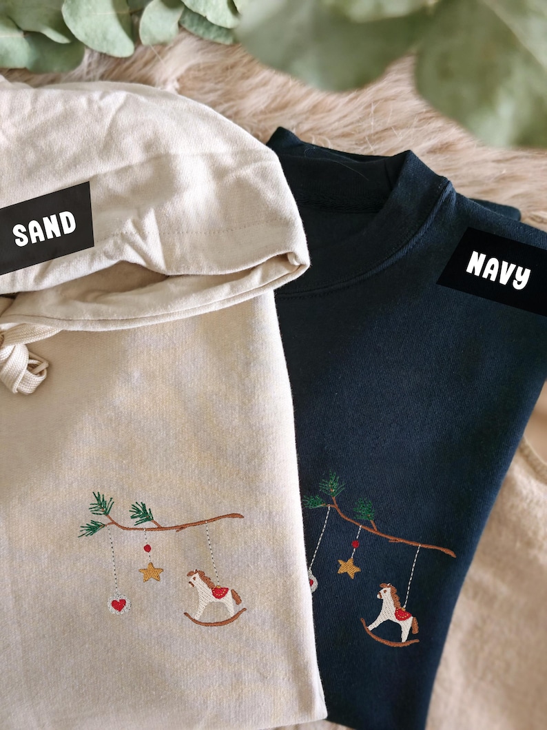 Geschenkidee Weihnachten Damen Pullover Ornament bestickt – festlicher Pulli Freundin Frau Mutter