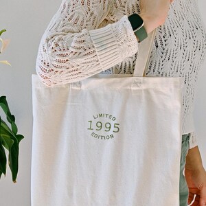 Personalisiert Geburtstag Geschenk Freundin personalisiert Taschen runder Geburtstag Geschenke zum 30 Geburtstag Oma Geburtstagsgeschenke Bild 5